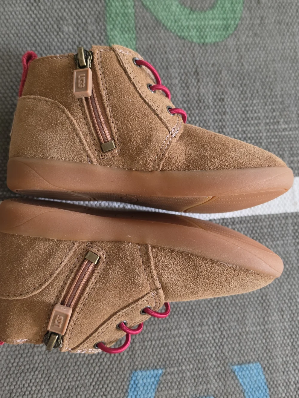 UGG Kids Tan Suede Boots Boy Girl